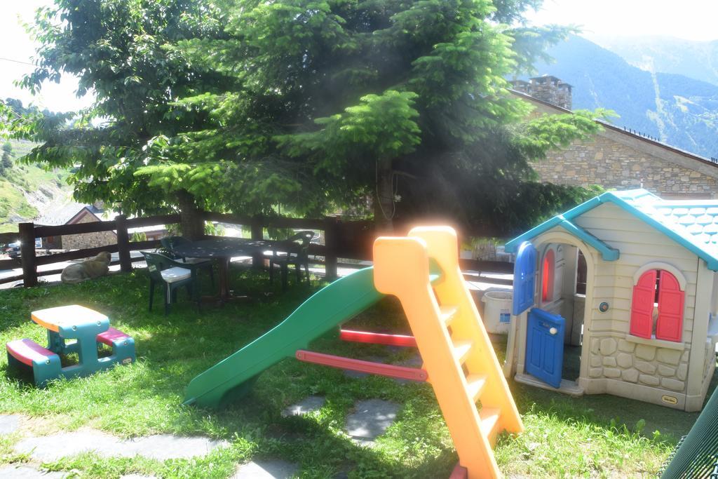 Casa Rural Restaurant Borda Patxeta Canillo Kültér fotó