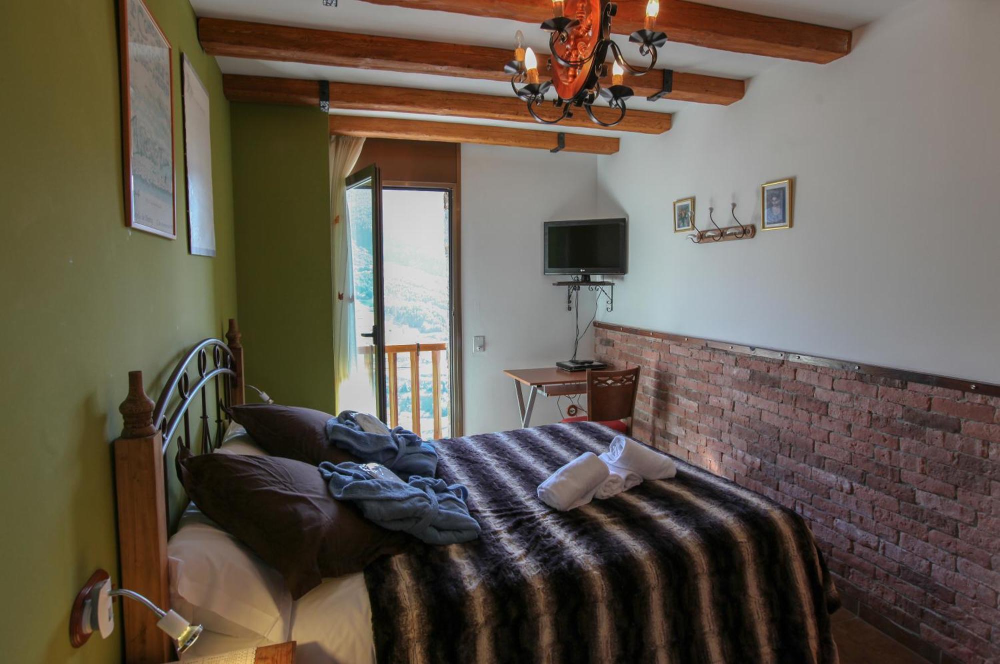 Casa Rural Restaurant Borda Patxeta Canillo Szoba fotó